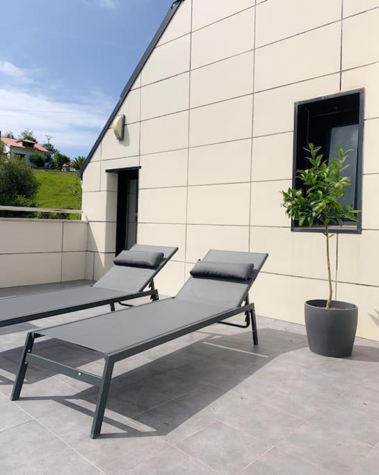 Atico Con Esplendida Terraza Apartment Comillas Exterior photo